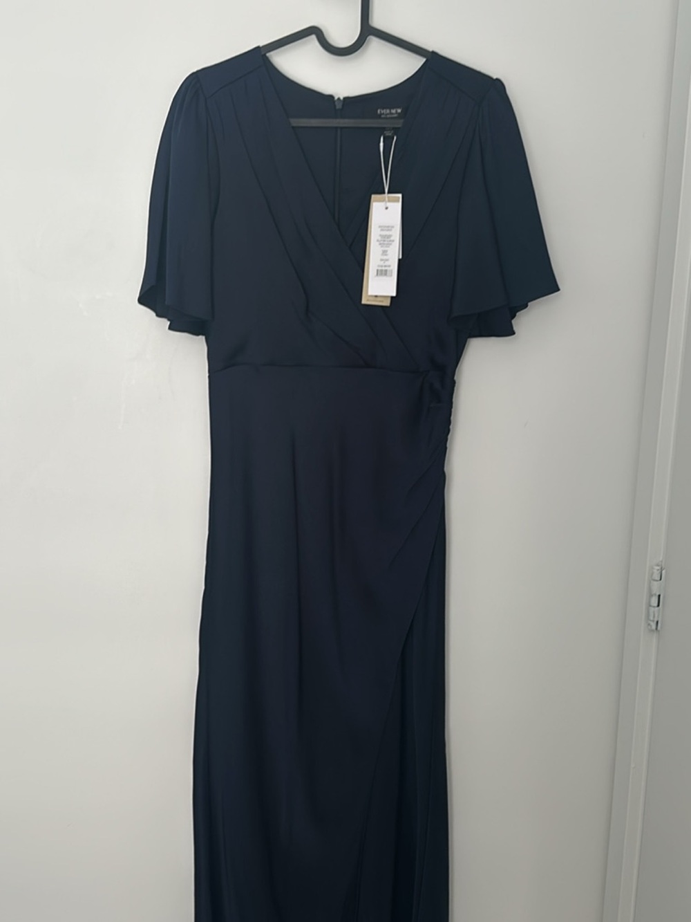 (BRAND NEW) Ever New Navy Maxi Dress with Flutter Sleeves - ELEGANT - Picture 4 of 5